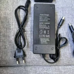 54.6V/42V/29.4V/25.5V Li-Ion Scooter Battery 2A Charger Adapter for 7-Series Hoverboard and E-Bike Scooter