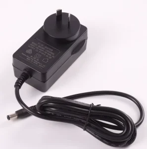 AU Plug Adapter Transformer 12V 5A AC DC Power Supply SAA RCM Certified 60W for LED Strip OTP Electric Protection