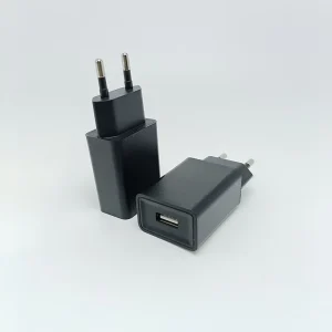 EU Plug USB Wall Charger 5V 2A 10W Mini Portable Adapter with 0.5A Input Current