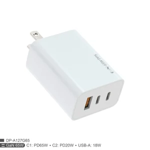 Factory US PD 65W Fast Charger 2C1A Adapter for Iohone for San
