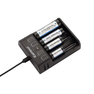 High Speed Quick Charge K4 Universal Li-ion Battery Charger for 18650 21700 26650 16650 26700 14500 with LCD Indicator