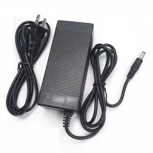 Portable 12.6V Lithium Battery Charger 12.6V 3A Li-ion Battery Charger for 12V Outdoor Power Charger