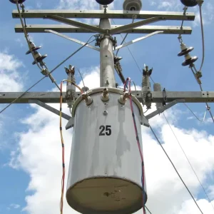 Single Phase Pole Mounted Transformer 10kva to 500kva 7.2/12.47KV 7.62/13.2KV 13.8KV-120/240V