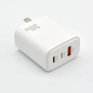 US EU UK Three Ports USB C Hub 30W Fast Charging AC Mobile Phone Wall Charger